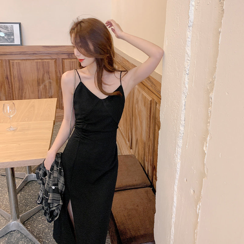 Elegant Women’s Summer Dress — Flowy Long Skirt with Suspenders