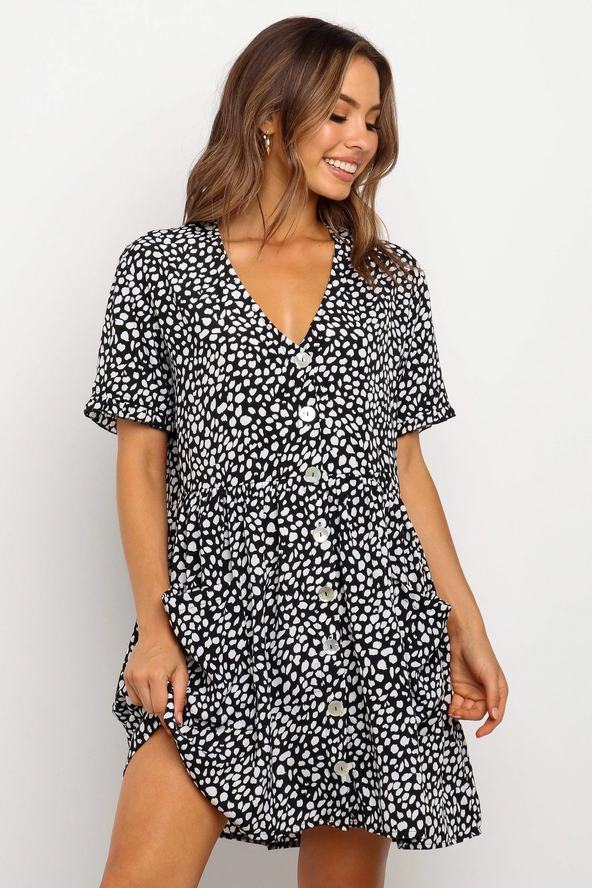 Delicate Dots – Women’s Summer Mini Dress for Effortless Style