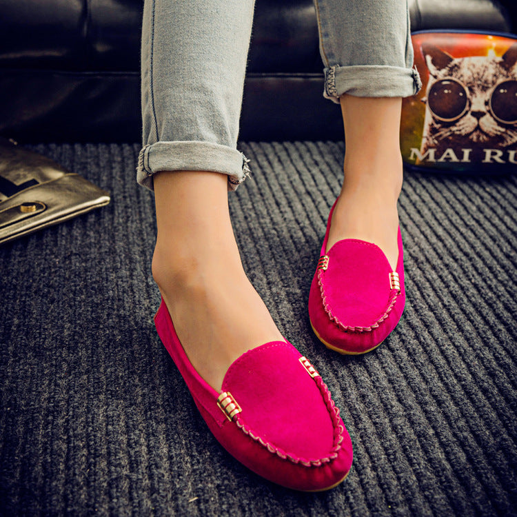 “Everyday Slip-On Chic – Soft Sole Peas Flats for Women”