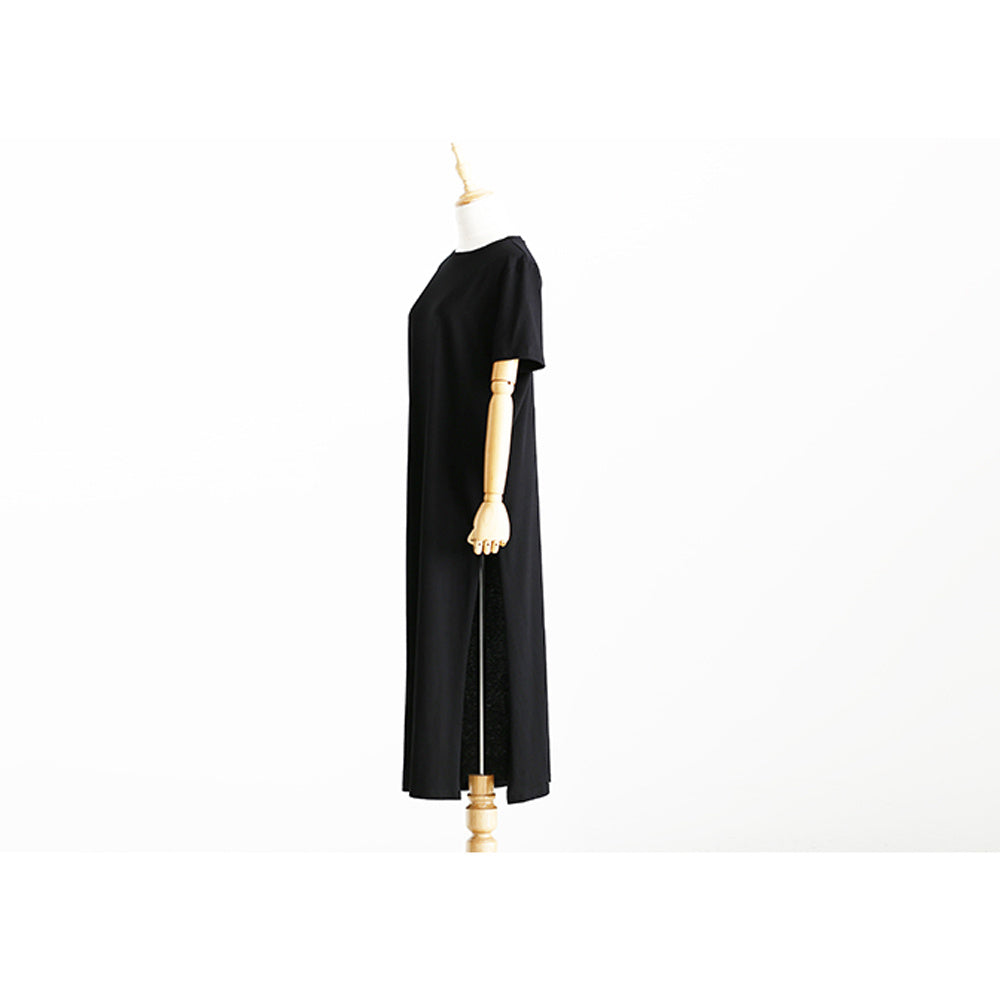 Women’s Long Black Dress — Chic Casual Style