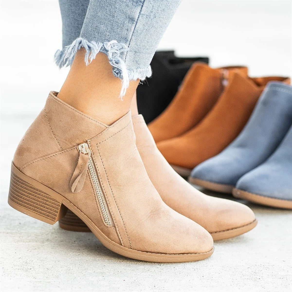 Sleek & Simple: Women’s Side Zipper Ankle Boots