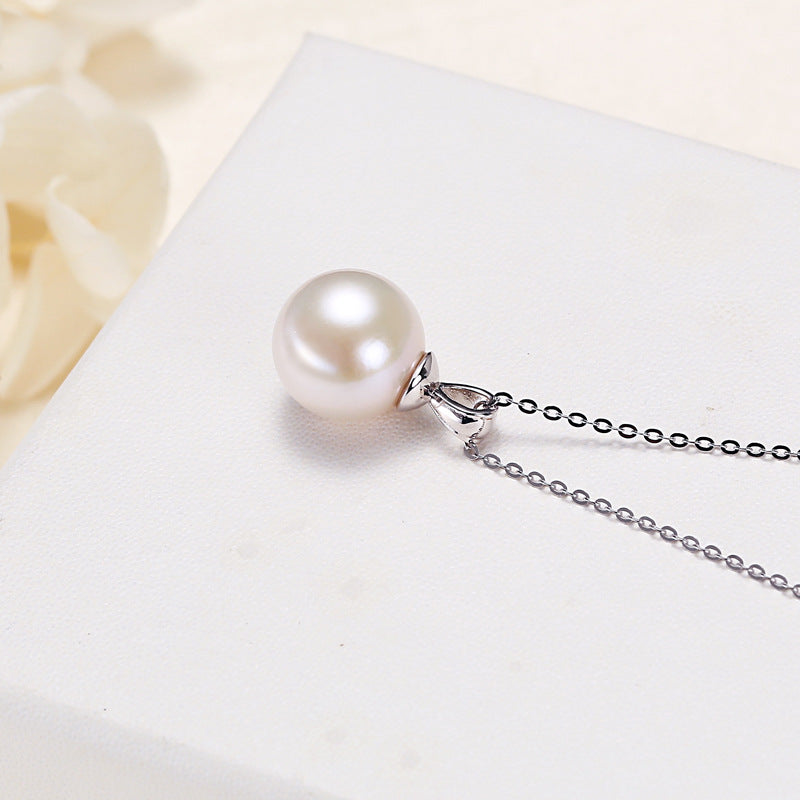 Silver Freshwater Pearl Necklace
