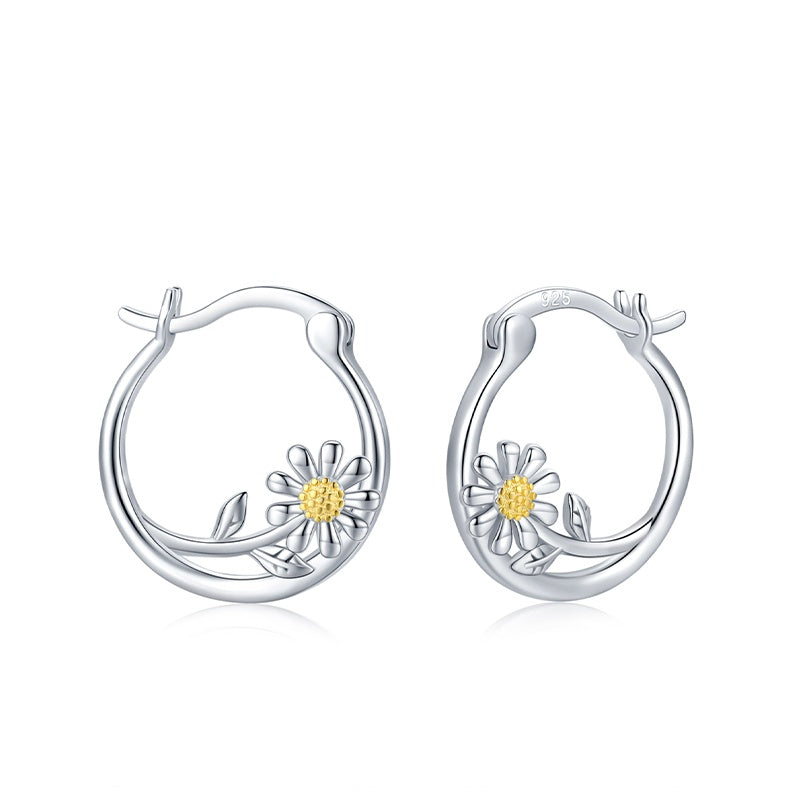 Daisy Small  Hoop Earrings